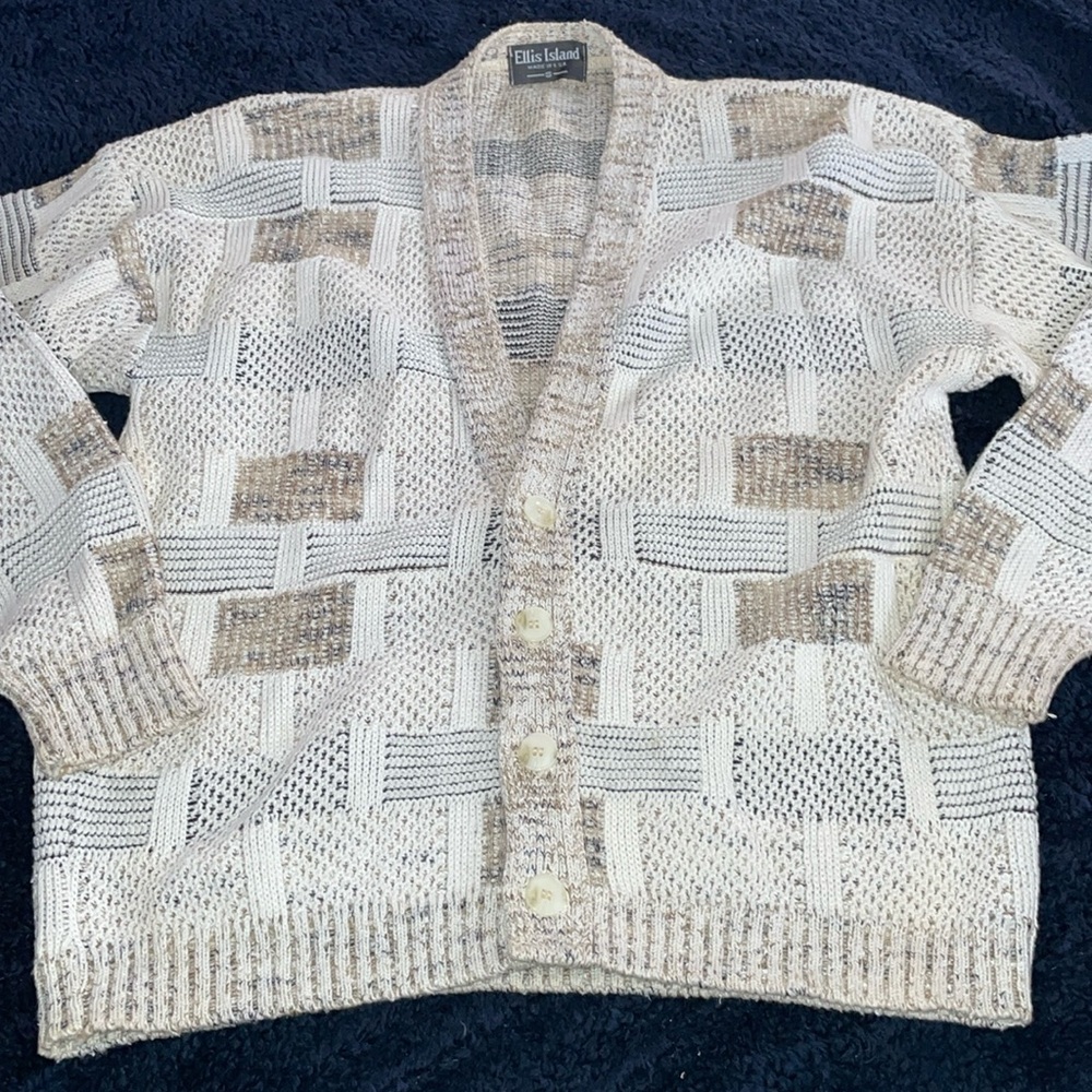 Ellis Island Made in the USA cardigan